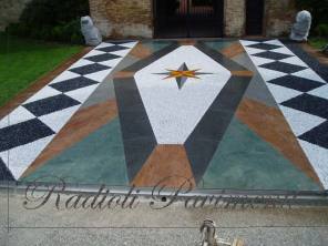 decorazione in ciottoli